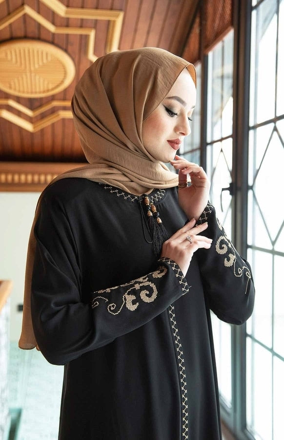 Istanbul styles Lace Applique Abaya & Embroidered Sleeves Abaya - Fashionable Women's Abaya - Islamic Fashion Istanbul styles Lace Applique Abaya & Embroidered Sleeves Abaya - Fashionable Women's Abaya - Islamic Fashion
