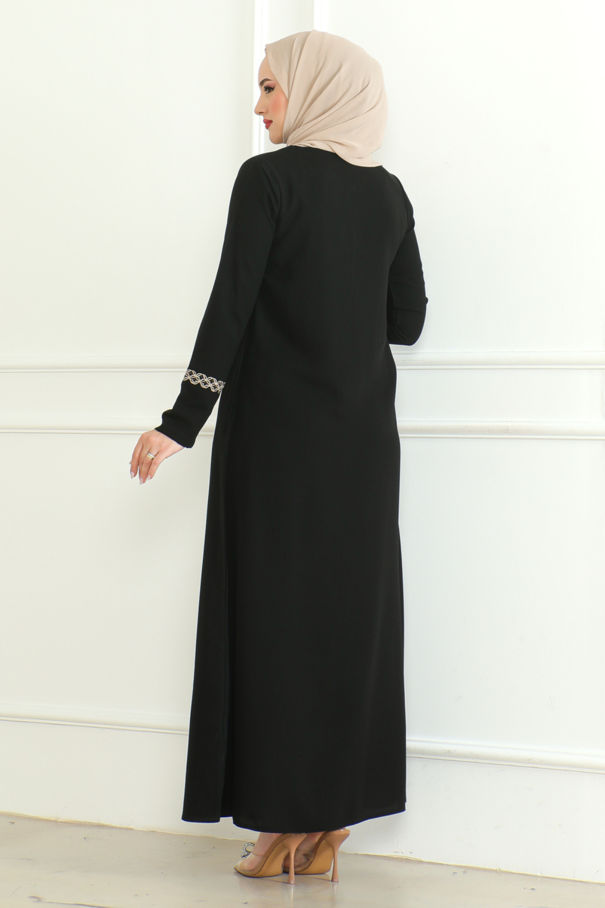 Black Lace-Trim Embroidered Abaya with Hidden Front Zipper – Turkish Abaya