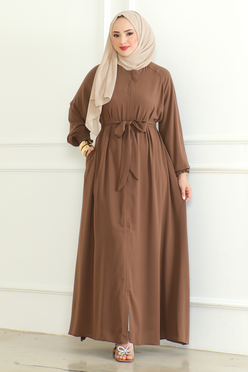 Brown Belted Abaya with Elasticated Cuffs & Front Zipper – Turkish Modest Maxi Dress