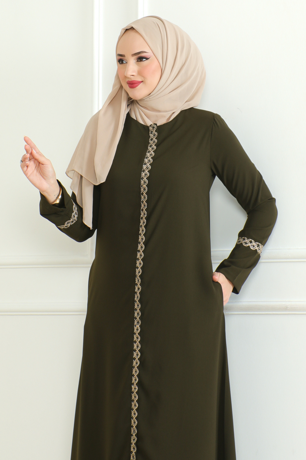 Green Lace-Trim Embroidered Abaya with Hidden Front Zipper – Turkish Abaya