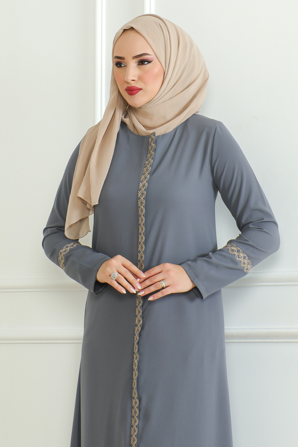 Grey Lace-Trim Embroidered Abaya with Hidden Front Zipper – Turkish Abaya