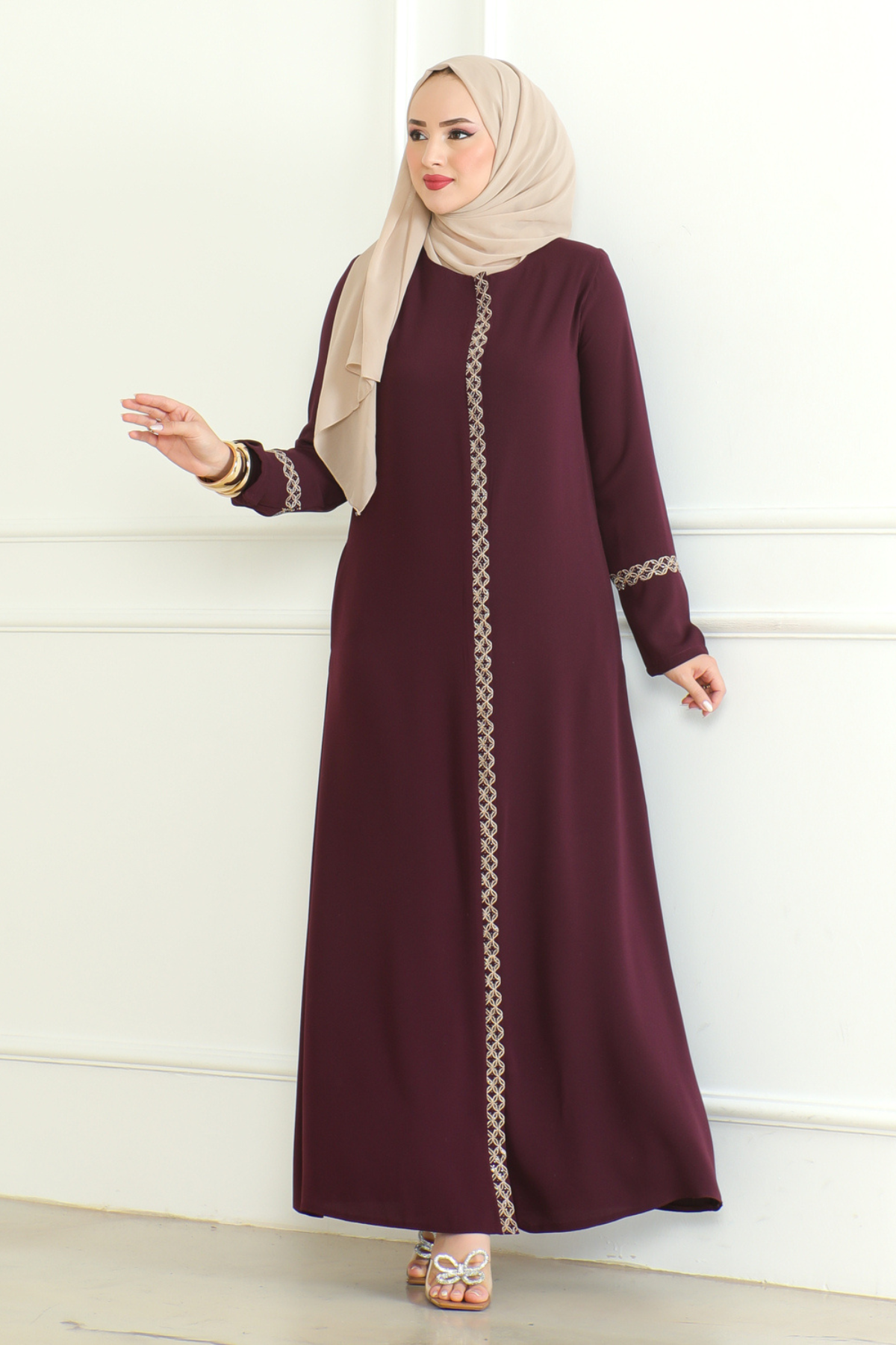 Purple Lace-Trim Embroidered Abaya with Hidden Front Zipper – Turkish Abaya