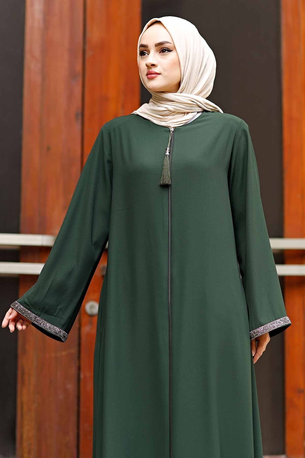 Green Stone-Trimmed Sleeve Abaya with Front Zipper & Tassel – Turkish Abaya