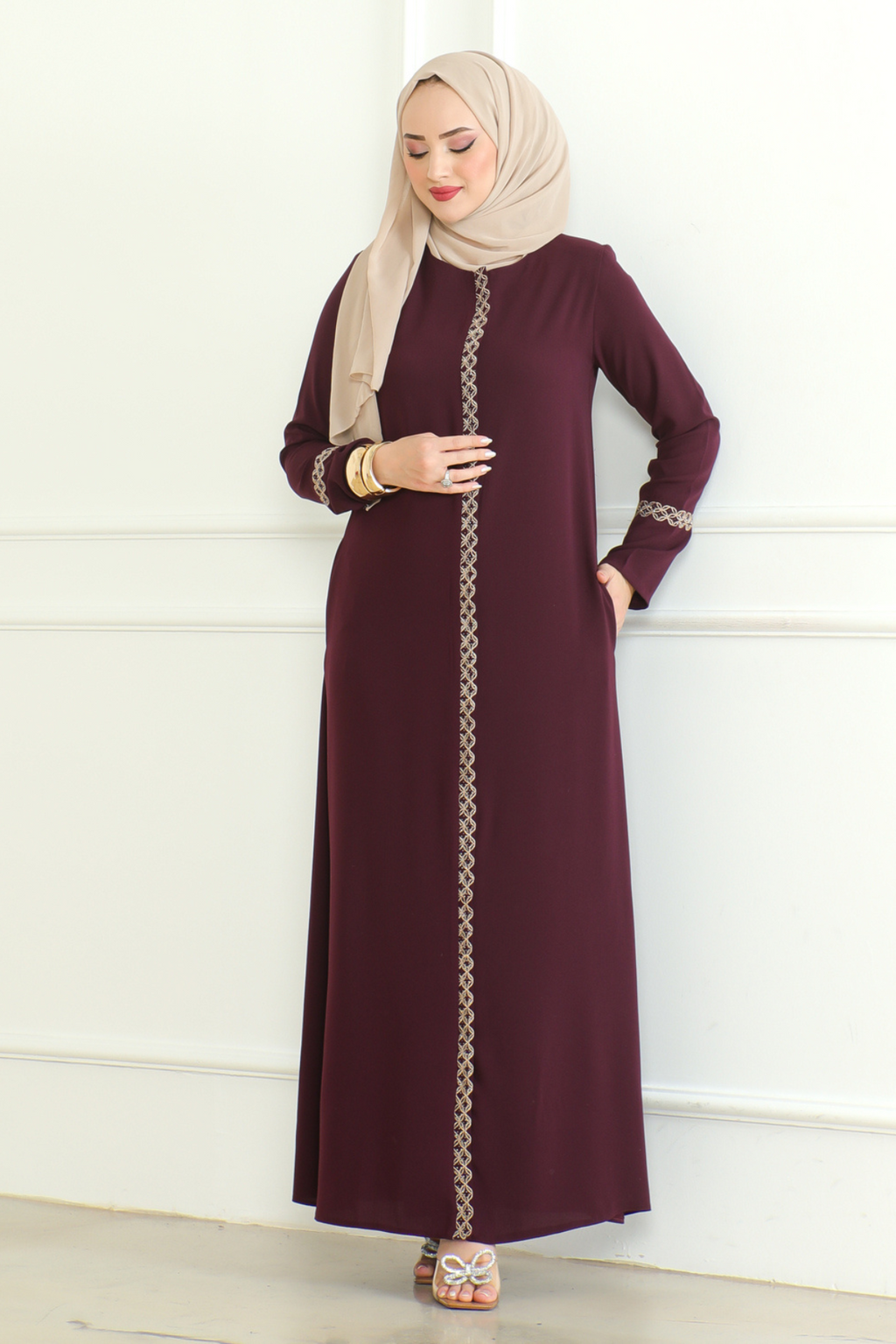 Purple Lace-Trim Embroidered Abaya with Hidden Front Zipper – Turkish Abaya