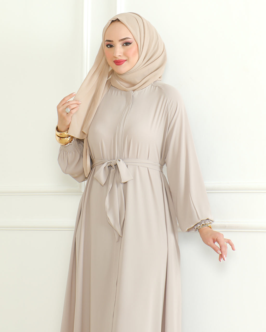 Belted Abaya with Elasticated Cuffs & Front Zipper – Turkish Modest Maxi Dress