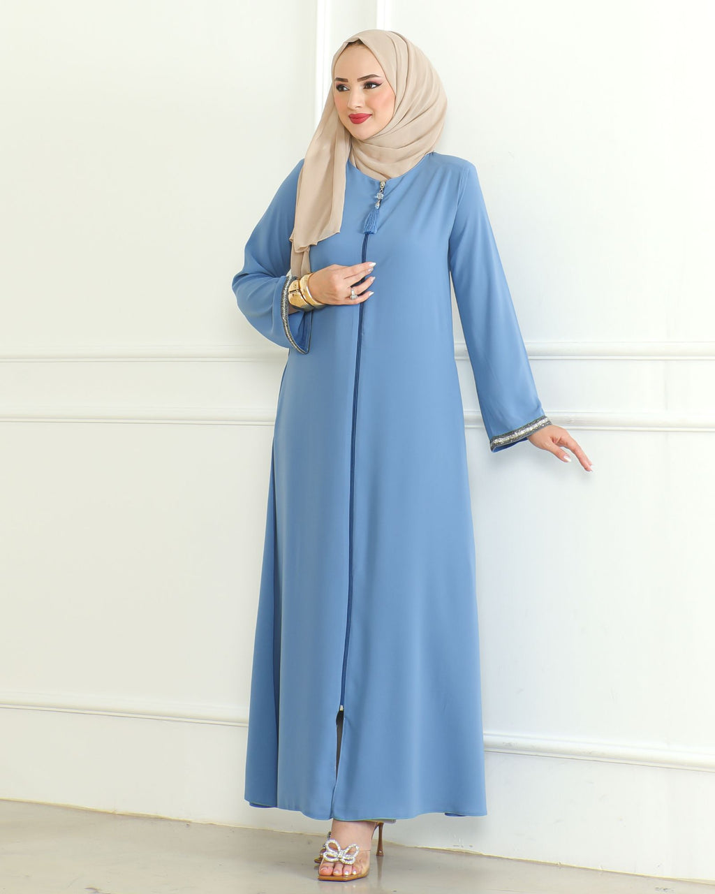 Blue Stone-Trimmed Sleeve Abaya with Front Zipper & Tassel – Turkish Abaya