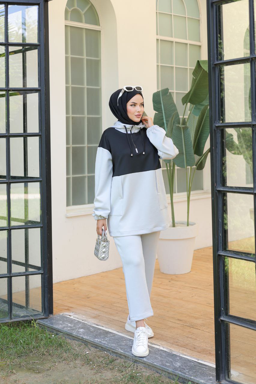 Silver Two-Piece Hooded Tracksuit for Modest Women – Turkish Sportswear Set