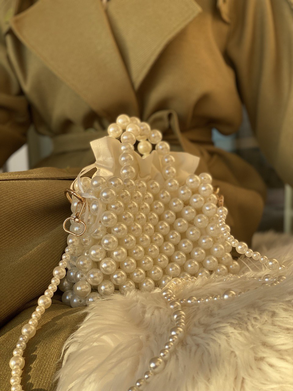 Pearl Bucket Bag